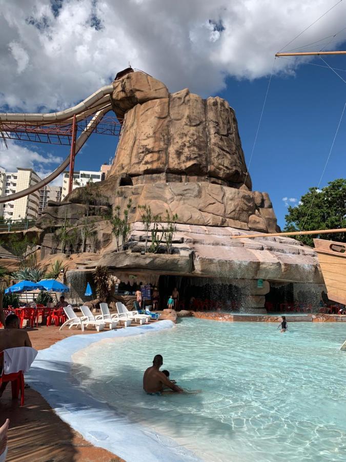 Апартаменты Piazza Diroma C/ Acqua Park - Viaggio Locacoes Por Temporada Калдас-Новас Экстерьер фото